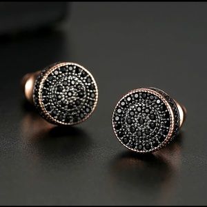 Elegant Rose gold small round studs